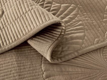 Покрывало Софи де Марко Бенита (беж) 240х260