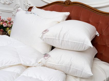 Подушка German Grass Sky Down Grass средняя