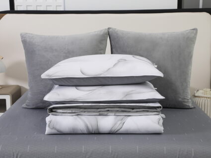 Комплект постельного белья Софи де Марко Роберто №14 с одеялом 1,5-спальный